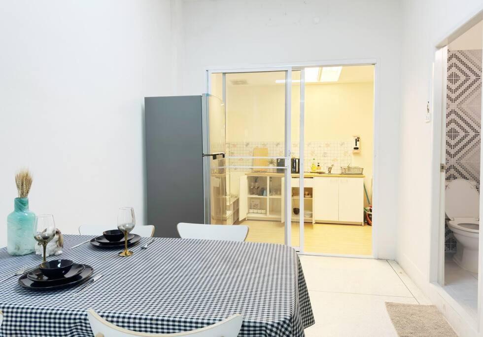 5br House 8beds, Ekkamai Bts 12mins Walk, 711, Shopping Mall Biệt thự