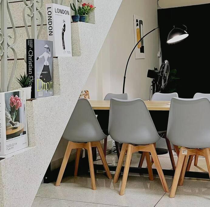 5br House 8beds, Ekkamai Bts 12mins Walk, 711, Shopping Mall * Bangkok