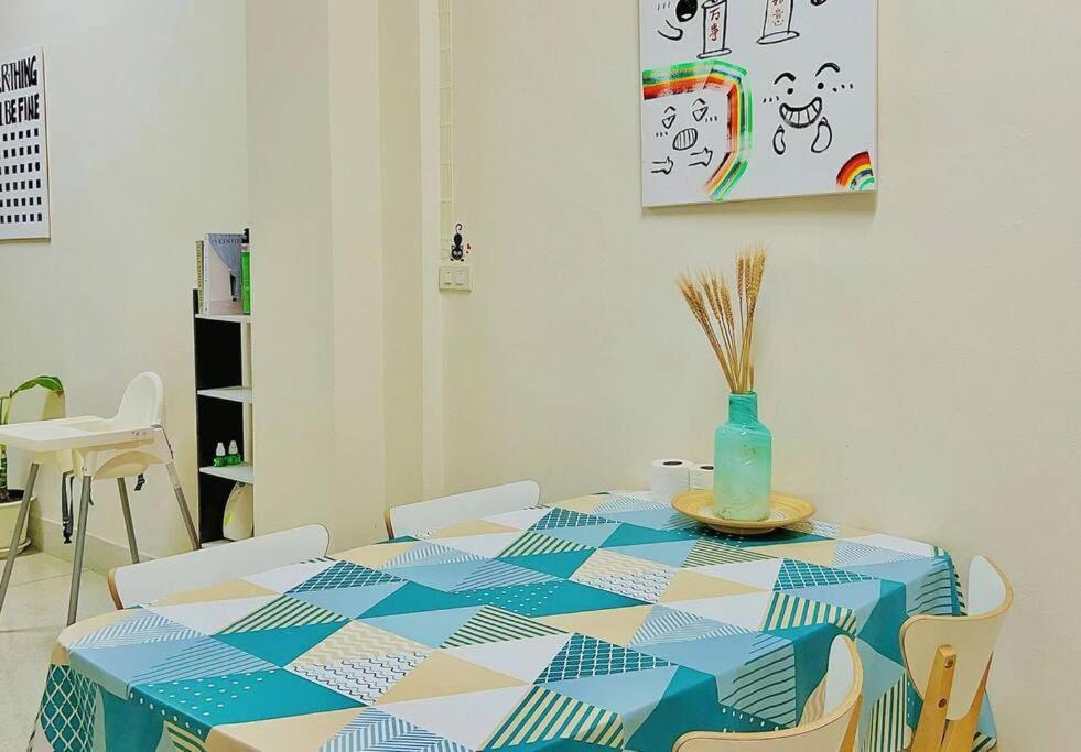 5br House 8beds, Ekkamai Bts 12mins Walk, 711, Shopping Mall Biệt thự *