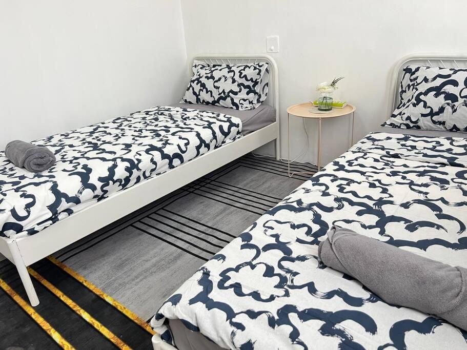 Biệt thự 5br House 8beds, Ekkamai Bts 12mins Walk, 711, Shopping Mall Bangkok