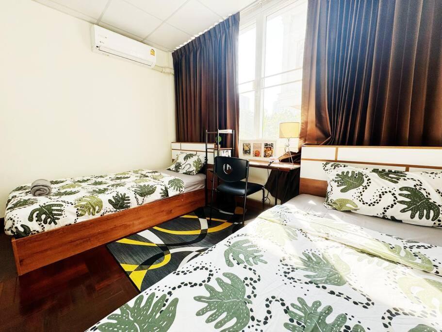 5br House 8beds, Ekkamai Bts 12mins Walk, 711, Shopping Mall Biệt thự *