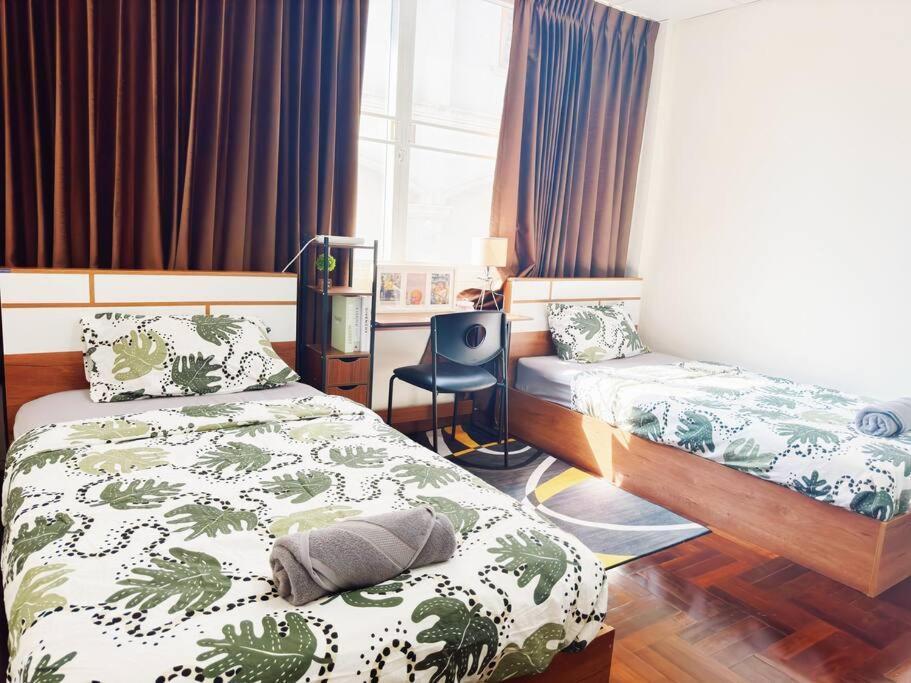 Biệt thự 5br House 8beds, Ekkamai Bts 12mins Walk, 711, Shopping Mall Bangkok